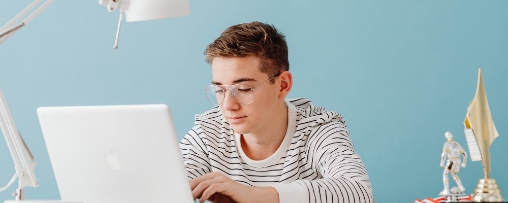 Choosing the Right Language Courses in Canada: A Quick Guide